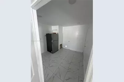 2280 SW 43rd Ave #2, Fort Lauderdale, FL 33317 - Photo 28