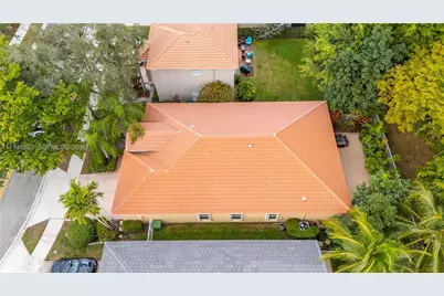 16310 Sapphire Dr #0, Weston, FL 33331 - Photo 36