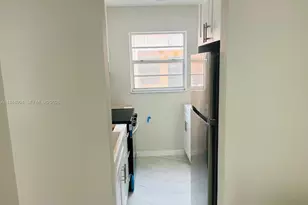 932 NW 5th St, Miami, FL 33128 - Photo 4