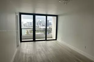 555 NE 15th St, Miami, FL 33132 - Photo 14