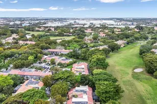 10047 Costa Del Sol Blvd, Doral, FL 33178 - Photo 32