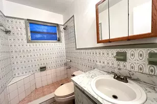 2762 SW 21st St, Miami, FL 33145 - Photo 10