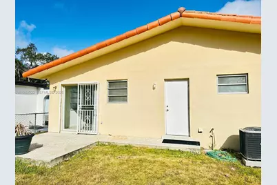 2762 SW 21st St #-, Miami, FL 33145 - Photo 2