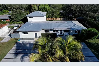 831 NE 109th St, Biscayne Park, FL 33161 - Photo 4