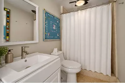 831 NE 109th St, Biscayne Park, FL 33161 - Photo 40
