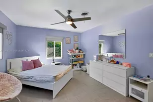 831 NE 109th St, Biscayne Park, FL 33161 - Photo 36