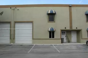 10840 NW 138th St, Hialeah Gardens, FL 33018 - Photo 1