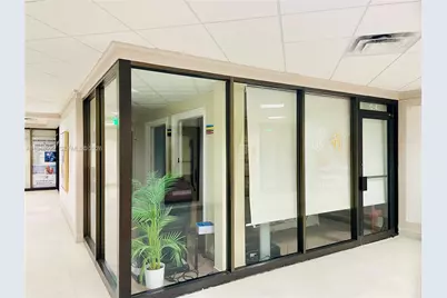 2555 Collins Ave #C4, Miami Beach, FL 33140 - Photo 1