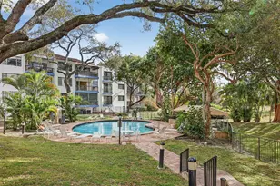 6060 S Falls Cir Dr, Lauderhill, FL 33319 - Photo 34