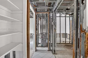 6060 S Falls Cir Dr, Lauderhill, FL 33319 - Photo 20