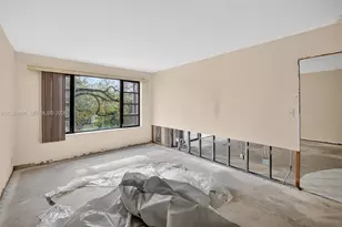 6060 S Falls Cir Dr, Lauderhill, FL 33319 - Photo 14