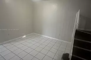 2440 SE 14th Ave, Homestead, FL 33035 - Photo 6