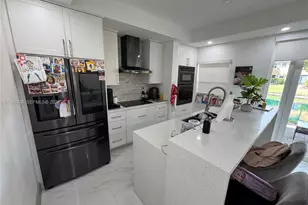 4957 Tradewinds Ter, Dania Beach, FL 33312 - Photo 10