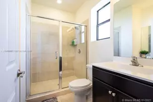 10034 W 32nd Ln, Hialeah, FL 33018 - Photo 8