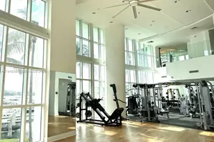 1000 S Pointe Dr, Miami Beach, FL 33139 - Photo 10