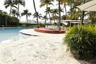 1000 S Pointe Dr, Miami Beach, FL 33139 - Photo 12
