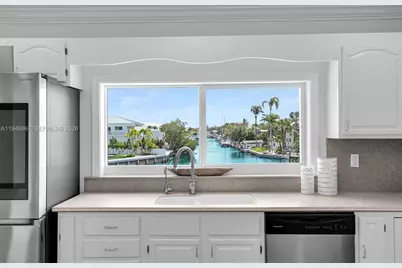 187 Plantation Ave, Plantation Key, FL 33070 - Photo 12
