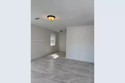 2901 NW 7 Ct #2901, Fort Lauderdale, FL 33311 - Photo 8