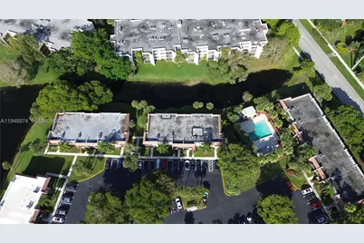 410 Lakeview Dr #103, Weston, FL 33326 - Photo 24
