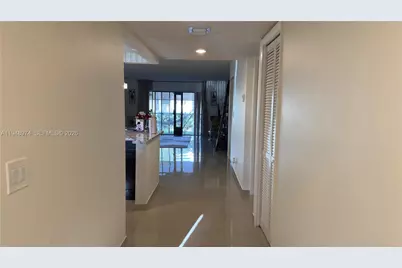 410 Lakeview Dr #103, Weston, FL 33326 - Photo 24