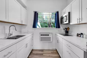 1009 Meridian Ave, Miami Beach, FL 33139 - Photo 12