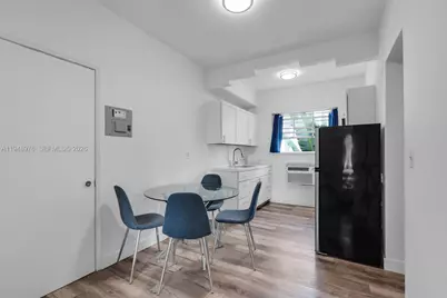 1009 Meridian Ave #15, Miami Beach, FL 33139 - Photo 10
