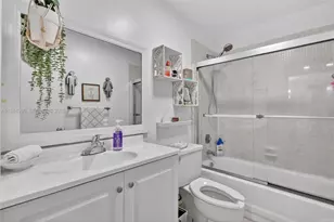 8150 W McNab Rd, Tamarac, FL 33321 - Photo 18