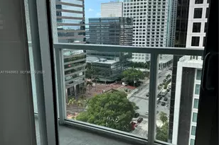 500 Brickell Ave, Miami, FL 33131 - Photo 16