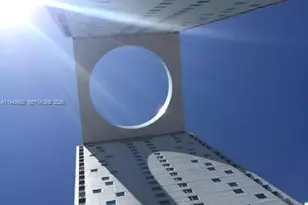 500 Brickell Ave, Miami, FL 33131 - Photo 1