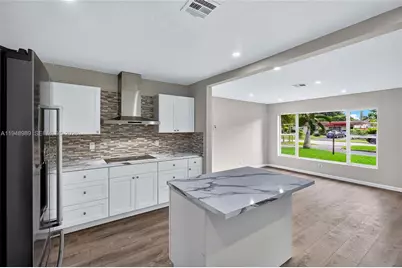 3071 SW 2nd Ct, Fort Lauderdale, FL 33312 - Photo 10