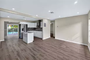 3071 SW 2nd Ct, Fort Lauderdale, FL 33312 - Photo 6