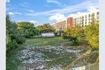 501 NW 7th Ter, Fort Lauderdale, FL 33311 - Photo 1