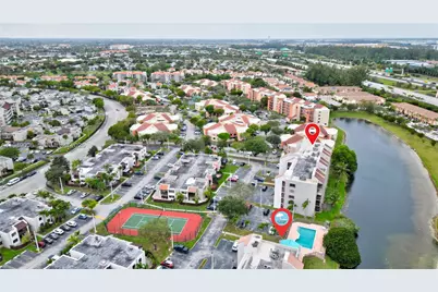 10155 NW 9th St Cir #4-401, Miami, FL 33172 - Photo 34