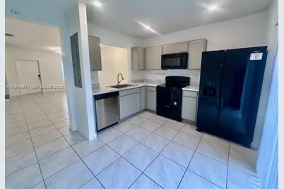 540 NE 5th Ln, Florida City, FL 33034 - Photo 4