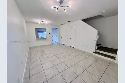540 NE 5th Ln, Florida City, FL 33034 - Photo 2