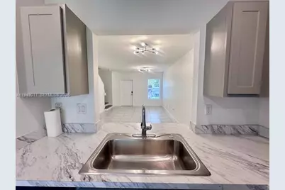 540 NE 5th Ln, Florida City, FL 33034 - Photo 6