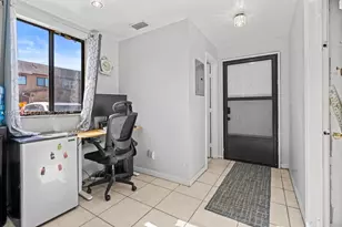 8009 NW 29th St, Sunrise, FL 33322 - Photo 6