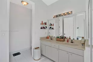 9046 SW 160th Terrace, Palmetto Bay, FL 33157 - Photo 24