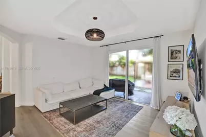 9046 SW 160th Ter, Palmetto Bay, FL 33157 - Photo 8