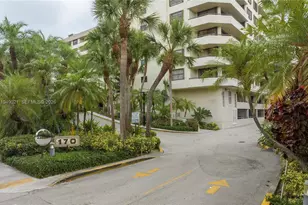 170 Ocean Ln Dr, Key Biscayne, FL 33149 - Photo 26