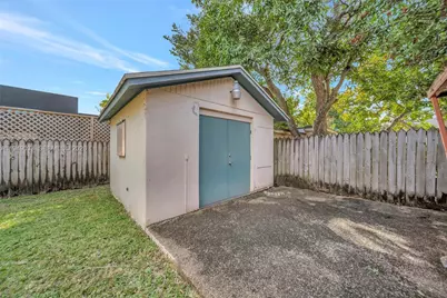 244 NW 43rd St, Miami, FL 33127 - Photo 24