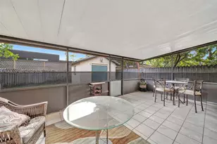 244 NW 43rd St, Miami, FL 33127 - Photo 22