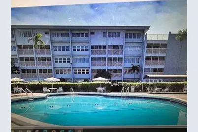 215 SE 3rd Ave #307B, Hallandale Beach, FL 33009 - Photo 4