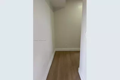 215 SE 3rd Ave #307B, Hallandale Beach, FL 33009 - Photo 10