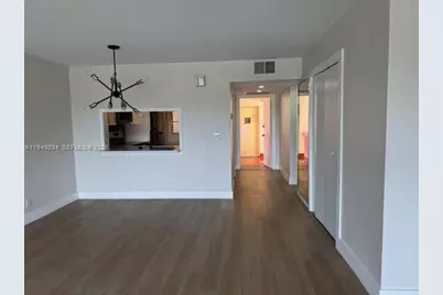 215 SE 3rd Ave #307B, Hallandale Beach, FL 33009 - Photo 6