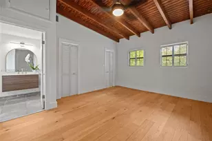 3076 McDonald St, Miami, FL 33133 - Photo 14