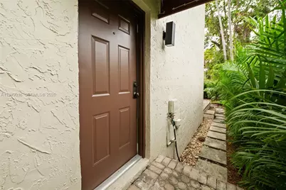 3076 McDonald St #B, Miami, FL 33133 - Photo 24