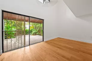 3076 McDonald St, Miami, FL 33133 - Photo 6