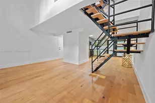 3076 McDonald St, Miami, FL 33133 - Photo 12