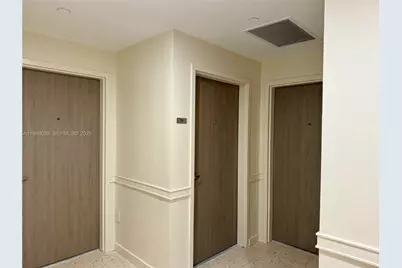 225 Collins Ave #6J, Miami Beach, FL 33139 - Photo 8